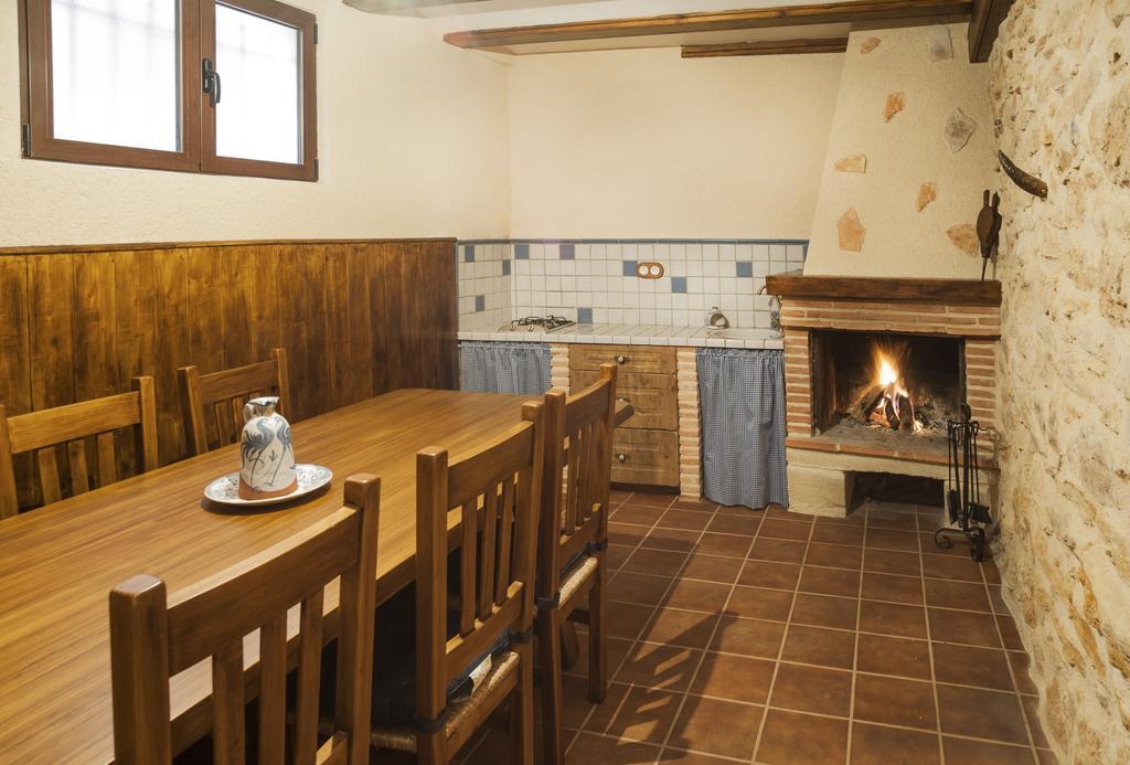 Apartamentos Rurales Millan La Mata de los Olmos Eksteriør bilde
